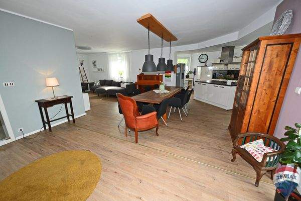 Wohn- und Essbereich