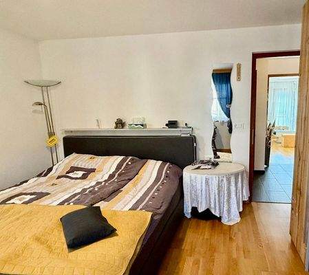 Familienfreundliche Maisonette in Prad, 161 m², 2 Bäder, Balkon, Garten, alles fußläufig.Ampio duplex per famiglie a Prato, 161 m², 2 bagni, balconi, orto, tutto vicino.Spacious family duplex in Prad, 161 m², 2 bathrooms, balconies, garden, central.