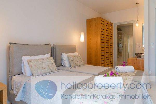 C2445 Agni Nissaki (20)