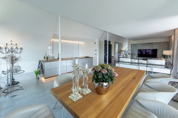 Küchen,- Ess- und Wohnzimmer DG.jpg