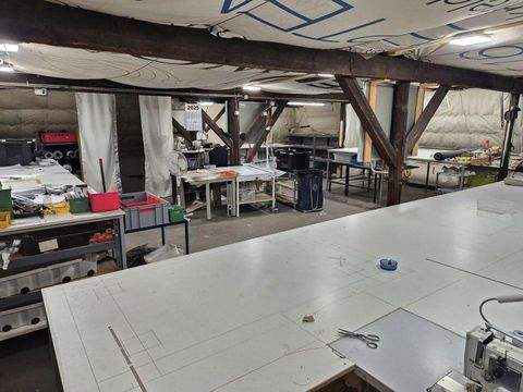 Krefeld Halle, Krefeld Hallenfläche