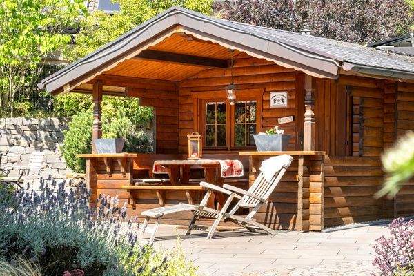 Mit Blockhaus inklusive