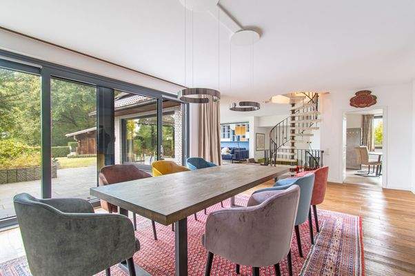 Essbereich: Elegant und einladend – hier genießen 