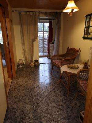 EG-Flur zum Hof und Garten.jpg