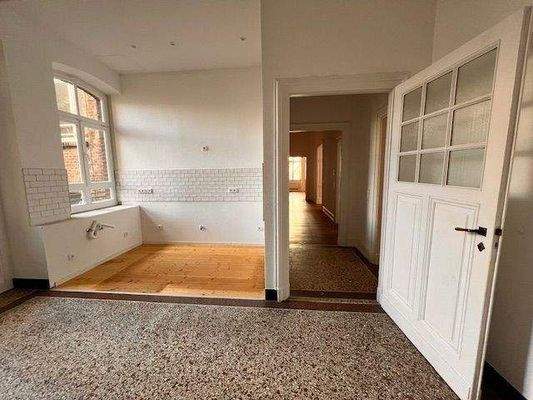 Küche Blick i.R. Diele.jpg