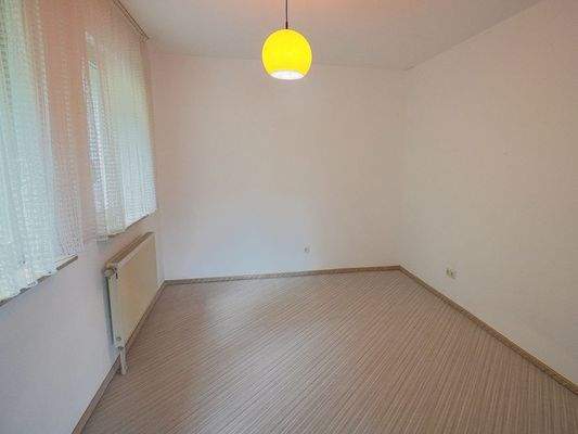 Schlafzimmer Einliegerwohnung UG