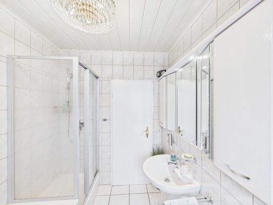 CAM03784G0-PR0090-STILL025