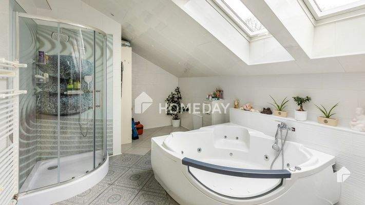 1. OG Badezimmer 2 2