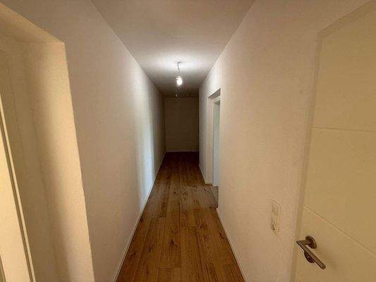 Flur Bild 2.jpg