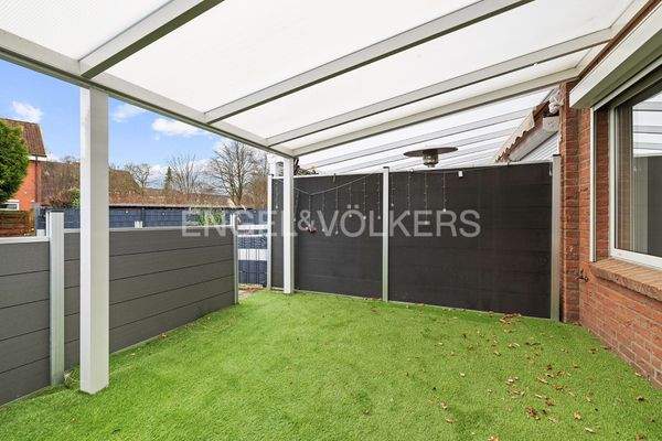 Überdachte Terrasse