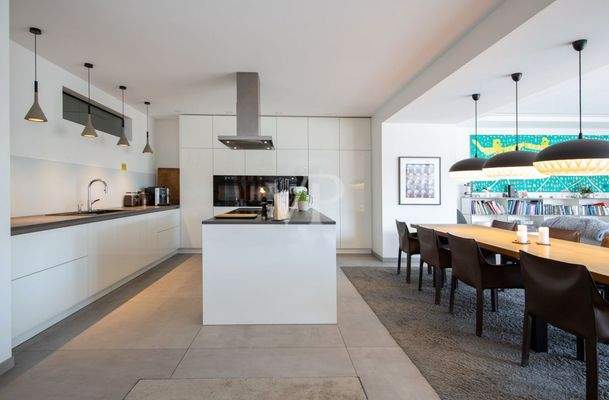 offene Küch mit Kochinsel