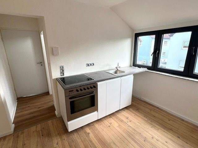renovierte 3 ZKB-Dachstudio-Wohnung (St. Ingbert-Süd) Erstbezug! - Photo 1