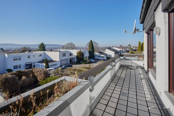 Balkon Südseite auf der privaten Ebene