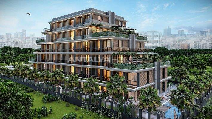 Flats in Project with Communal Pool in Antalya Altintas