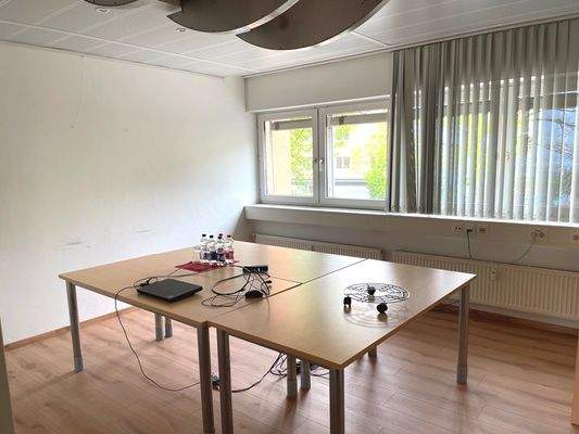 BÜ 1300 Besprechungsraum