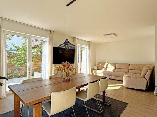 Wohn- und Essbereich