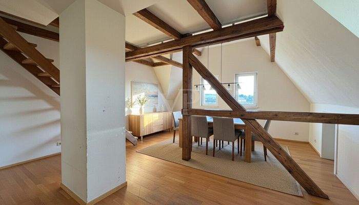 Essbereich im Dachgeschoss