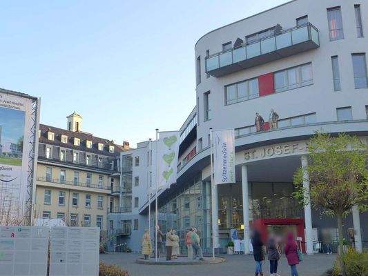 Ärzte + Krankenhäuser,