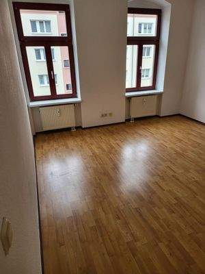 PHOTO-2025-12-04-17-15-44_11