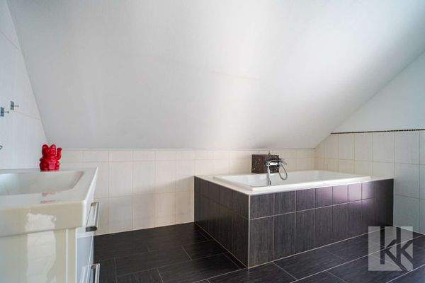 Das zweite Badezimmer ebenso mit...