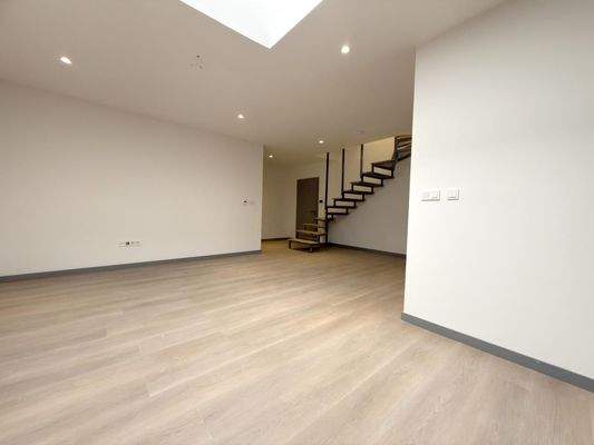 Wohn-, Kochbereich (3. OG)