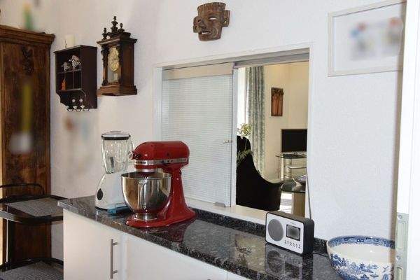 Küche/ Durchreiche EG