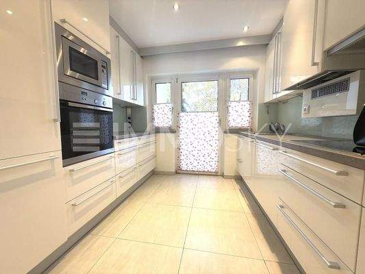 Küche - Zugang Balkon