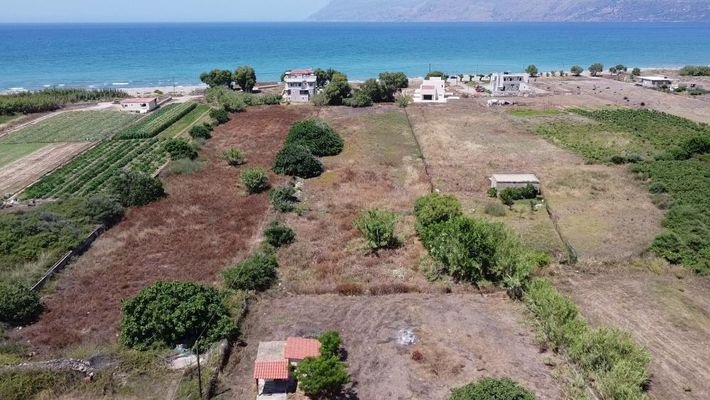 Kreta, Kissamos: Grundstück in unmittelbarer Meern