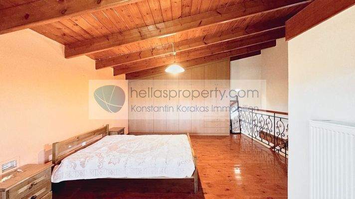 be2a7d6031fc4b28af5c775b6c150c17-original