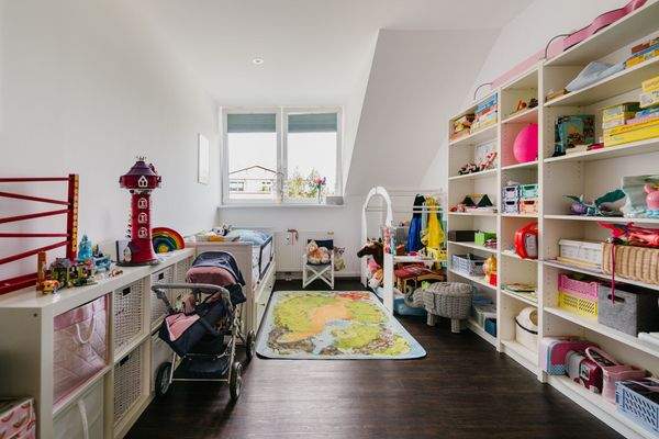 2.OG Zimmer (Schlafzimmer 1)