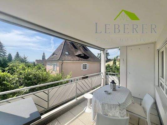 Überdachter Sonnenbalkon OG