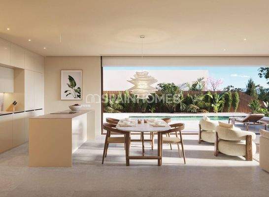 3 and 4-Bedroom Villas in San Miguel de Salinas with Pool