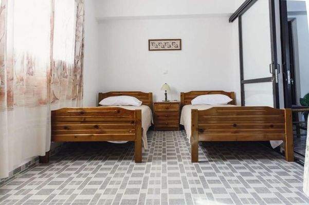 Kreta, Myli: Zwei Residenzen mit Meerblick in ruhiger Lage zu verkaufen