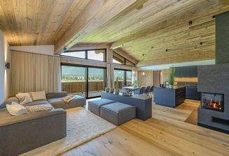 KITZIMMO-Exklusives Luxuspenthouse in Toplage kaufen - Immobilien St. Johann.
