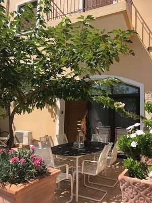 Kreta, Karoti: Apartment mit Gemeinschaftspool in toller Anlage zu verkaufen