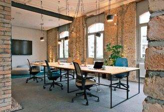 Coworking Flatrate - bei uns arbeiten mit Blick auf den Rhein