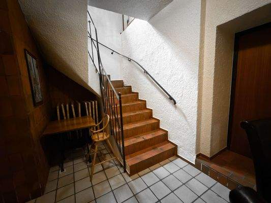 Kellertreppe.jpg
