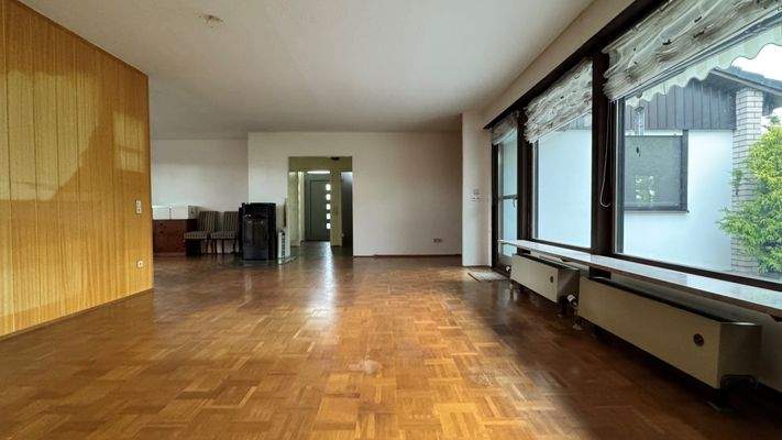 Wohnzimmer mit Kaminofen und ...