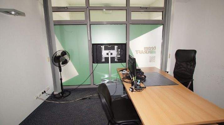 Büro1