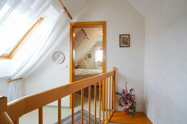 Schlafzimmer aufgang II