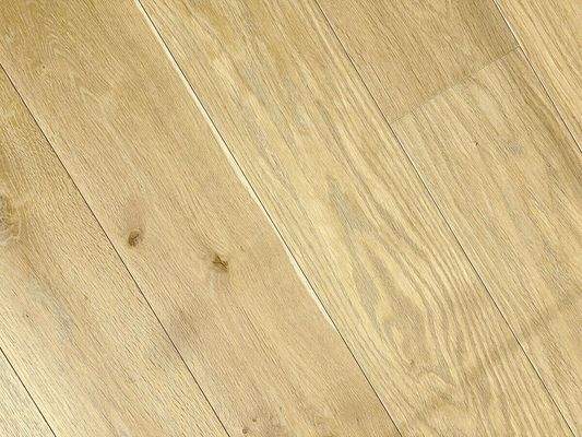 Wunderschöner Parkett-Dielen-Boden