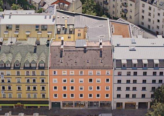 Wohn- & Geschäftshaus