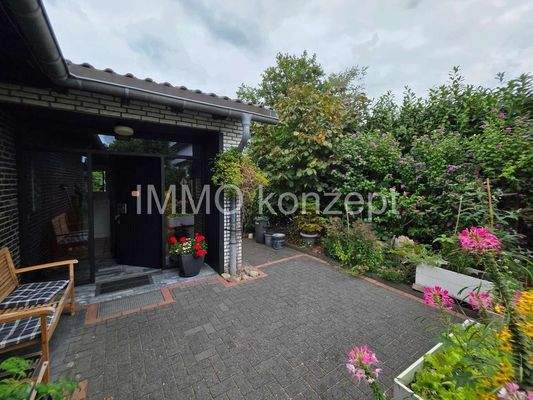 Kleine Terrasse Eingangsberei