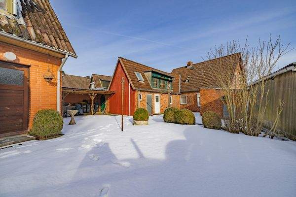 Rückansicht mit Garten