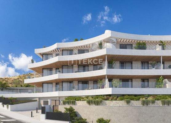 Apartments with Pools Close to Sea in Rincón de la Victoria Málaga