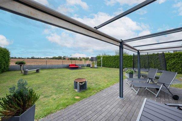 Terrasse mit Landschaftsblick