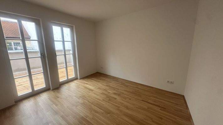 Büro 1/Schlafzimmer 1