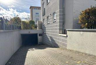 Einfahrt zur Tiefgarage