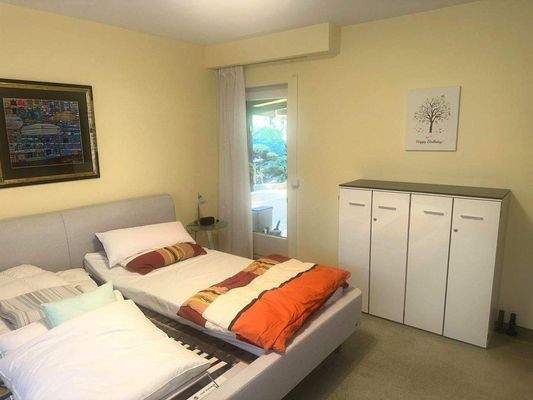 EG_Schlafzimmer_Ausgang Terrasse