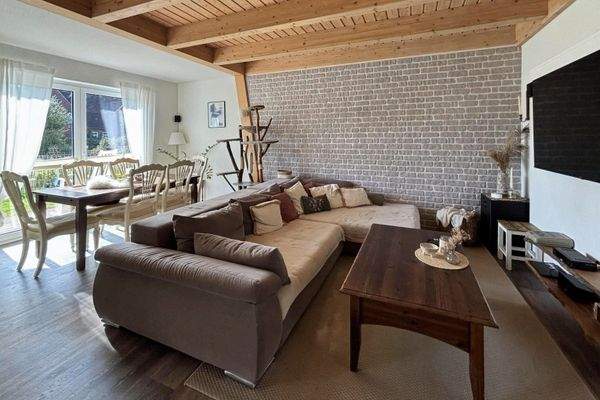 Wohn- und Essbereich